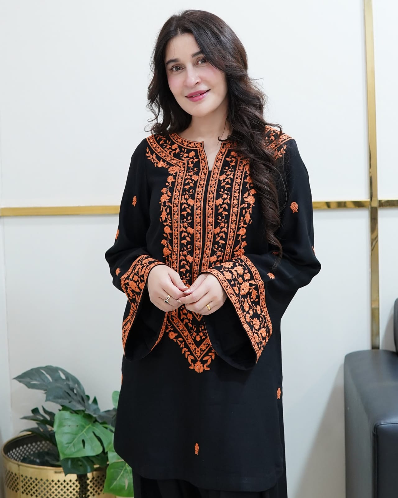'-LONG NECK Embroidery Round Shirt With PLAZO