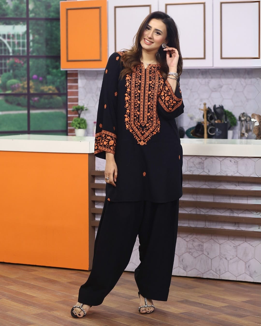 '-LONG NECK Embroidery Round Shirt With PLAZO