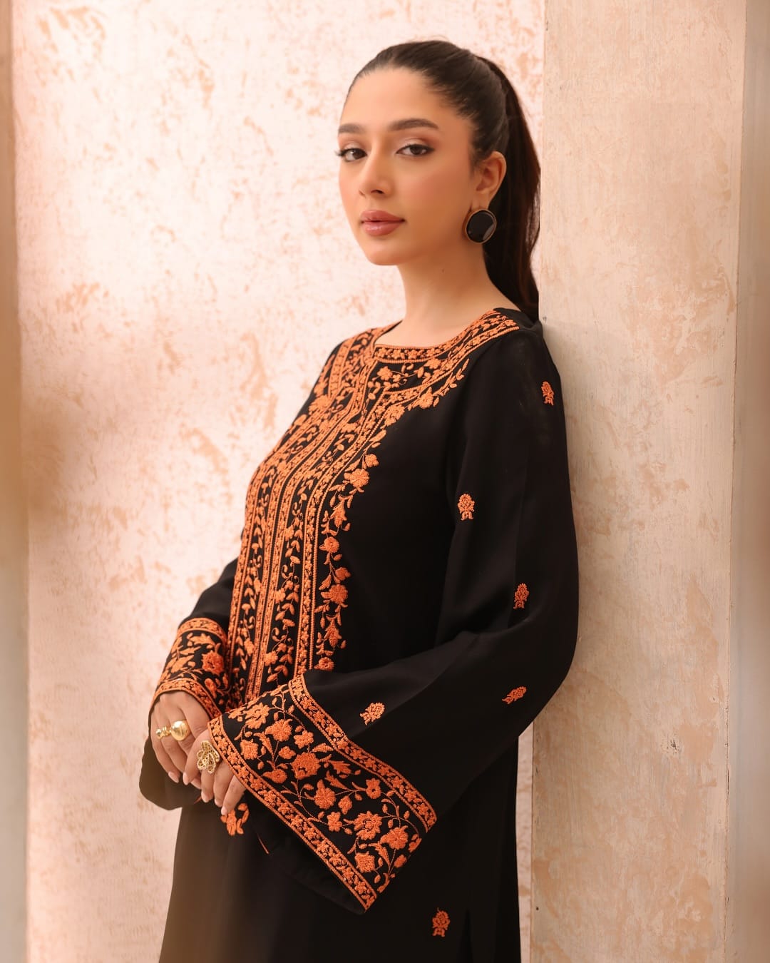 '-LONG NECK Embroidery Round Shirt With PLAZO