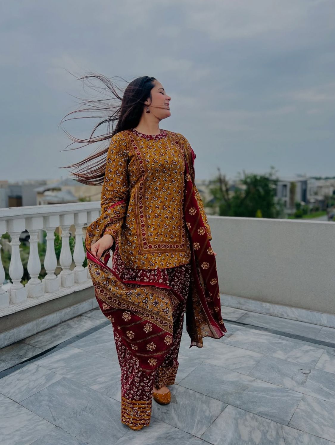 DIGITAL rang ja 3PC SUIT WITH FARSI SALWAR Al jannat collection