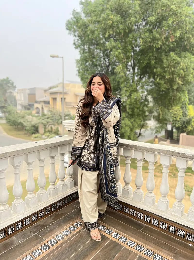 HAPPY( FARSHI SHALWAR) 3PC STITCHED FOR GIRLS