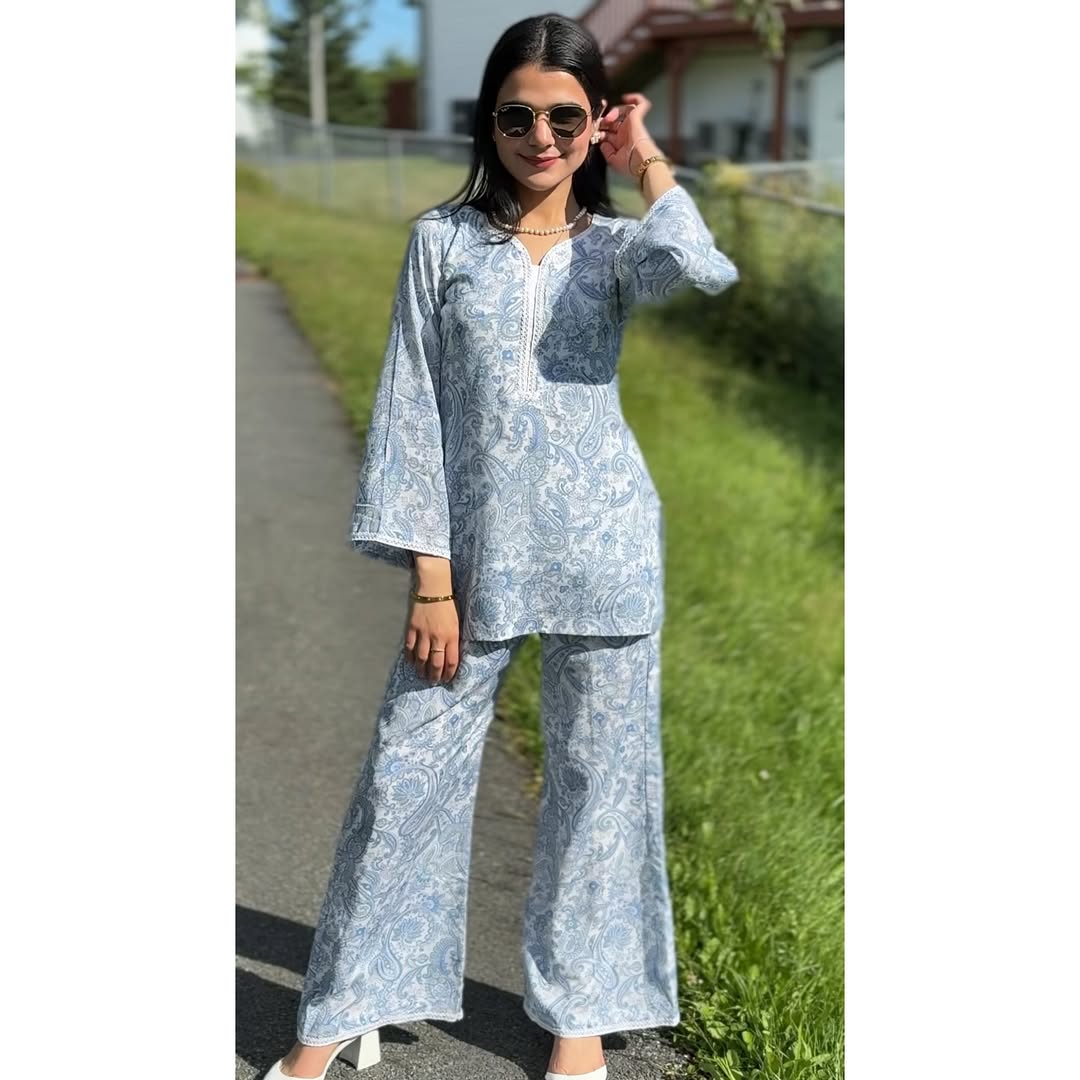 PRINTED LAWN 2PC STITCHED FR GIRLS