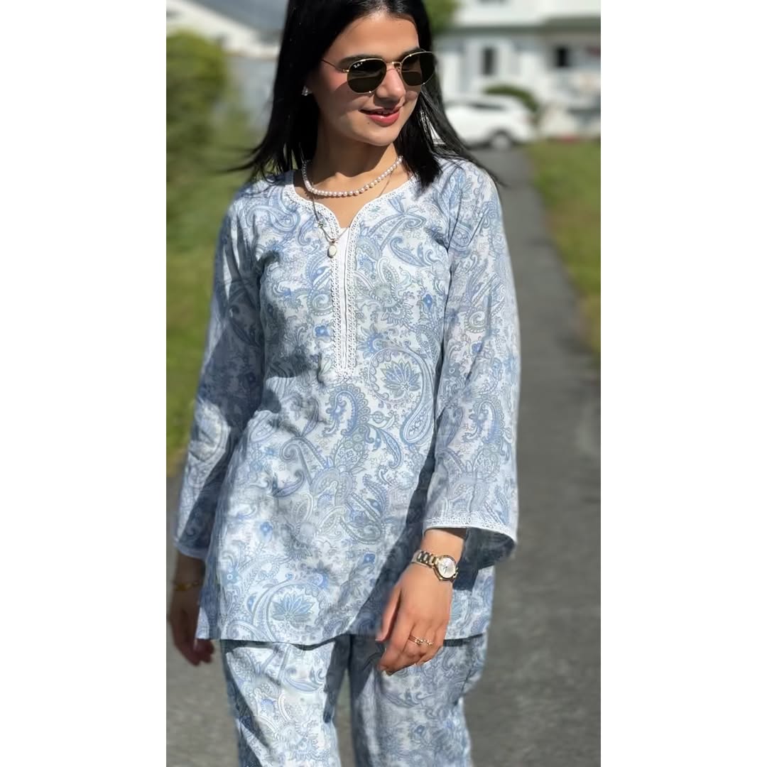 PRINTED LAWN 2PC STITCHED FR GIRLS
