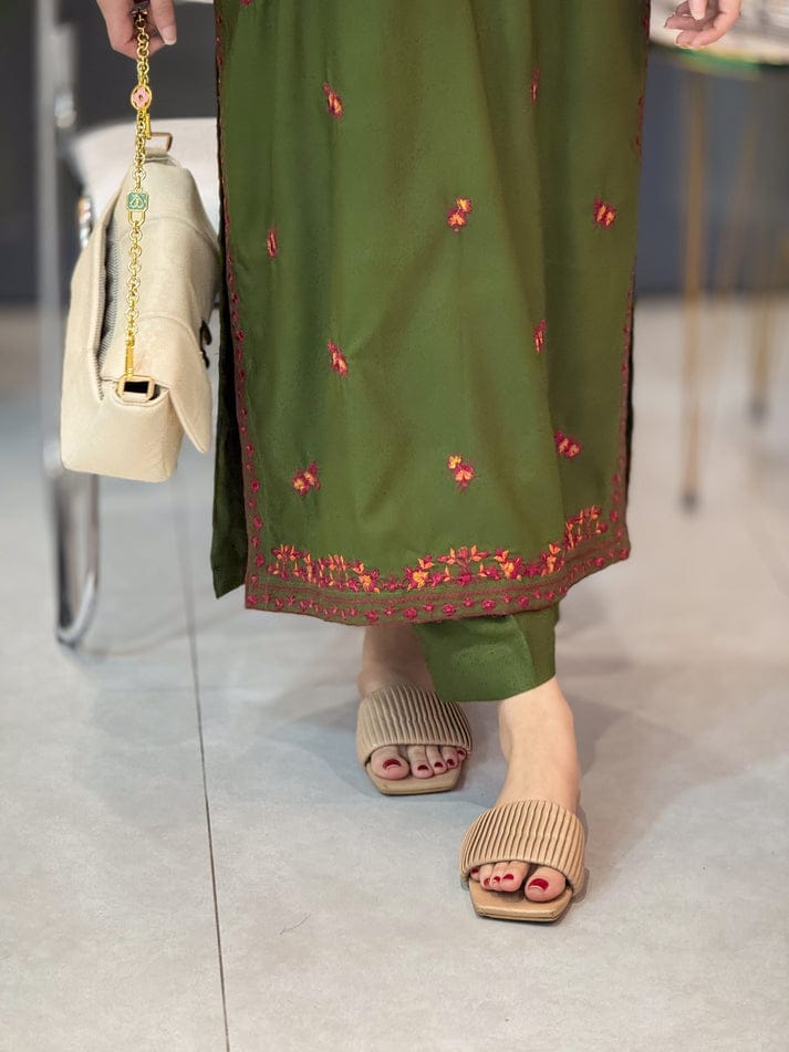 OLIVE LONG LENGHT 2PC STITCHED FOR GIRLS